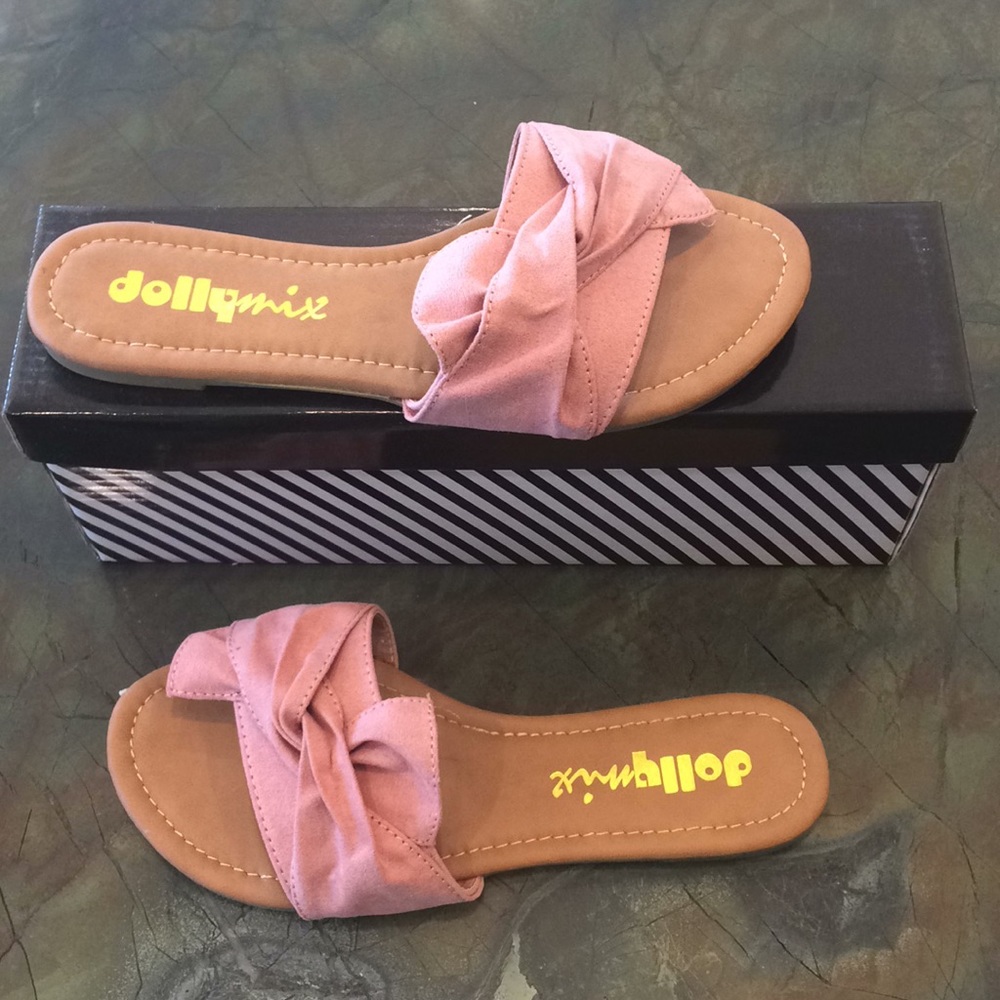 NIB Blush Bow Slides